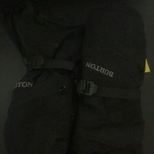 Burton snow gloves